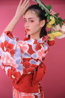 清蒸美女人肉大餐